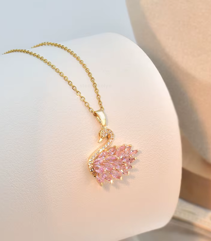 pembe zirkon taşlı kuğu kolye